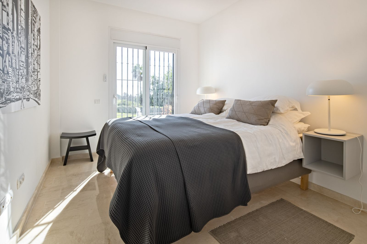 4 Bed Townhouse for sale in Nueva Andalucía Costa Del Sol, Málaga, Spain
