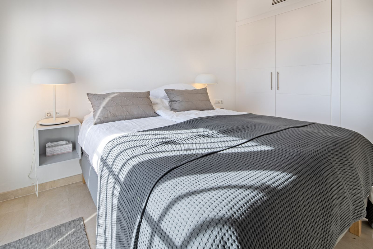 4 Bed Townhouse for sale in Nueva Andalucía Costa Del Sol, Málaga, Spain