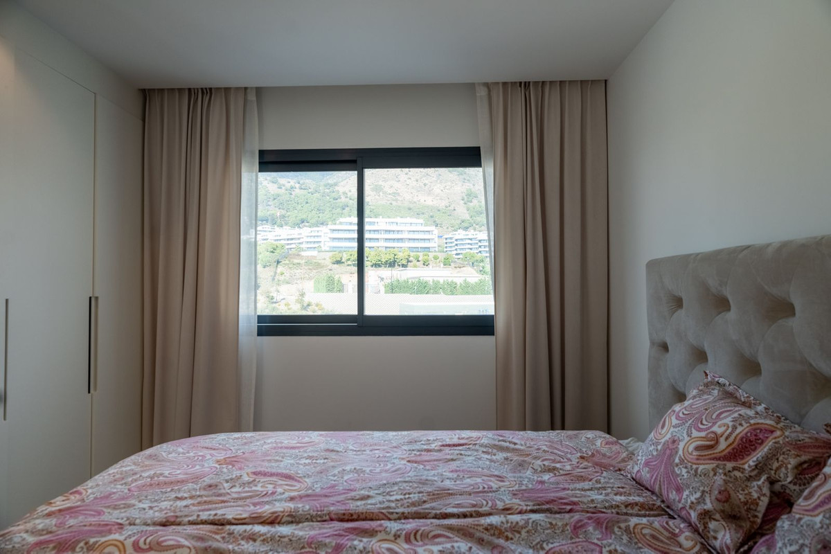 3 Bed Apartment for sale in Fuengirola Costa Del Sol, Málaga, Spain