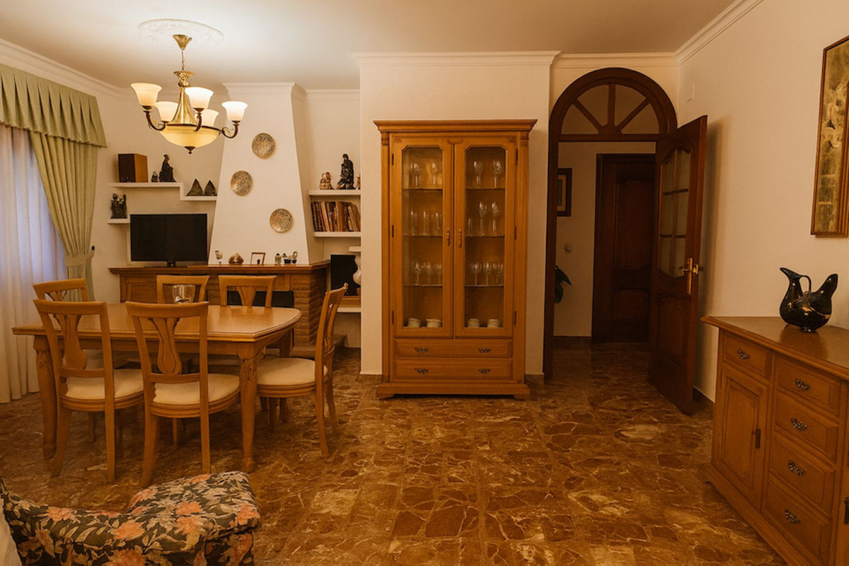 Se vende Villa - Chalet de 3 dormitorios en Costa Del Sol, Málaga, España