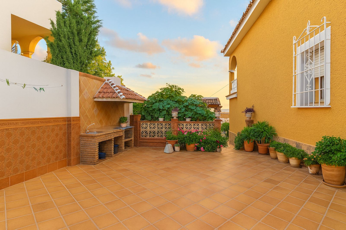 Se vende Villa - Chalet de 3 dormitorios en Costa Del Sol, Málaga, España