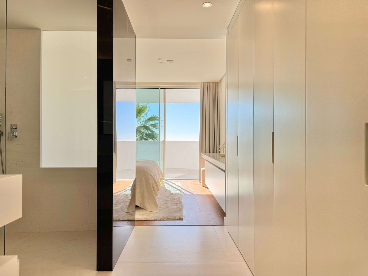 3 Bed Apartment for sale in Ojén Costa Del Sol, Málaga, Spain