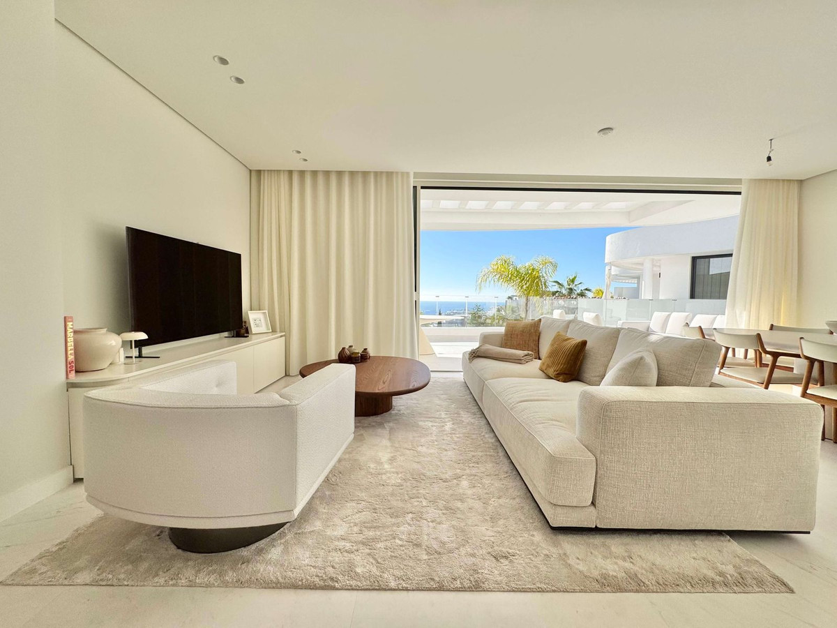 3 Bed Apartment for sale in Ojén Costa Del Sol, Málaga, Spain