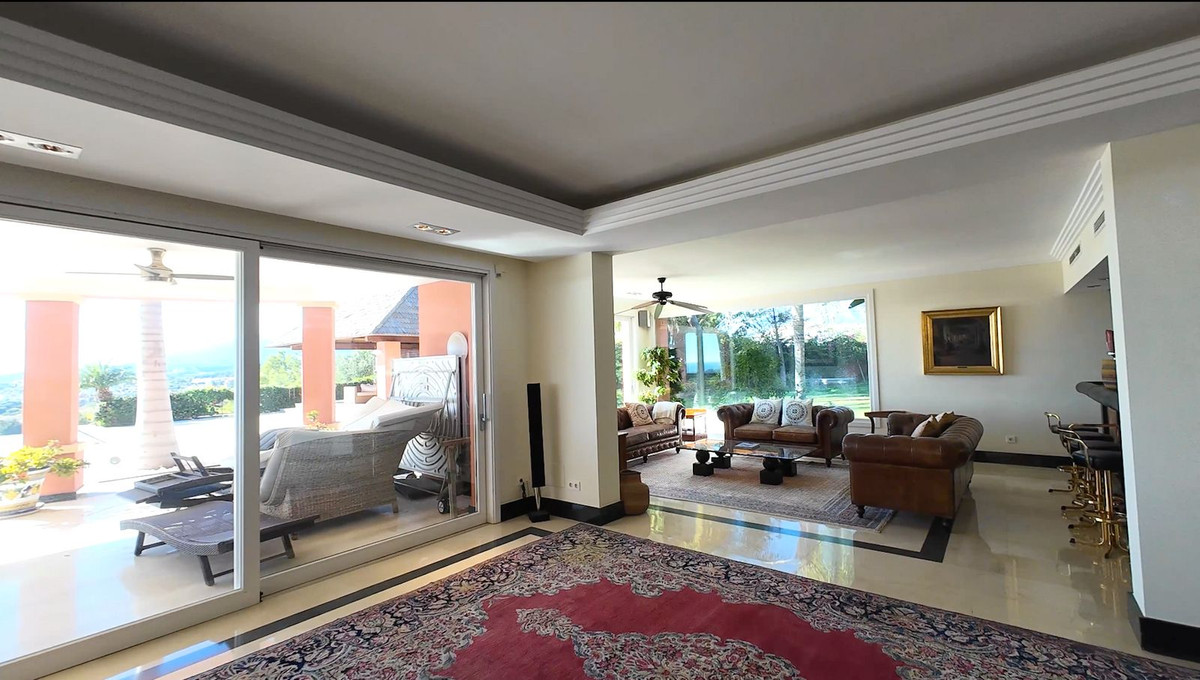 Se vende Villa - Chalet de 8 dormitorios en Costa Del Sol, Málaga, España