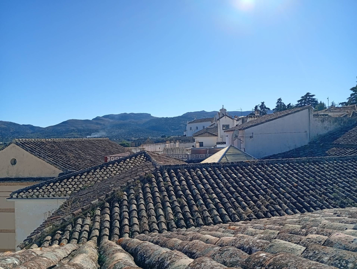 6 Bed Townhouse for sale in Ronda Costa Del Sol, Málaga, Spain