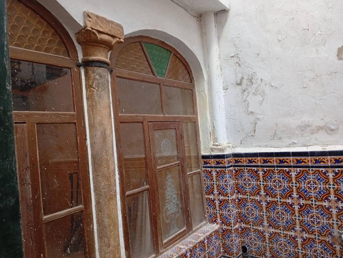 6 Bed Townhouse for sale in Ronda Costa Del Sol, Málaga, Spain
