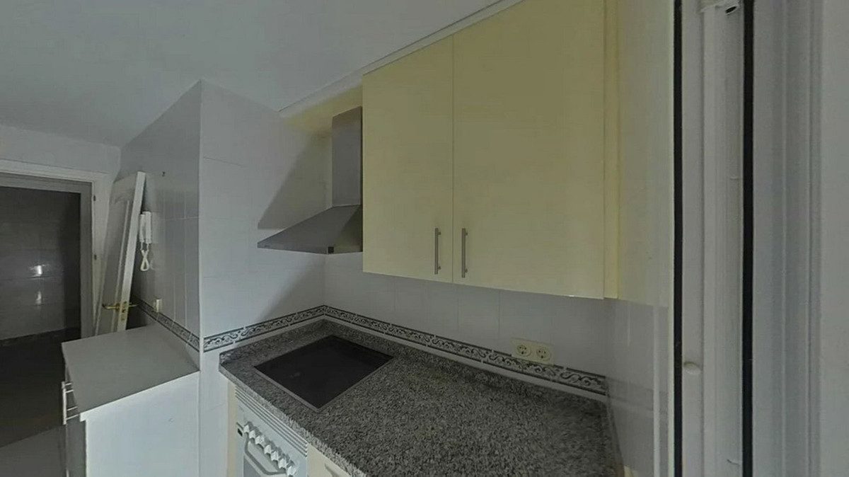 Se vende Apartamento Planta Baja de 3 dormitorios en Costa Del Sol, Málaga, España
