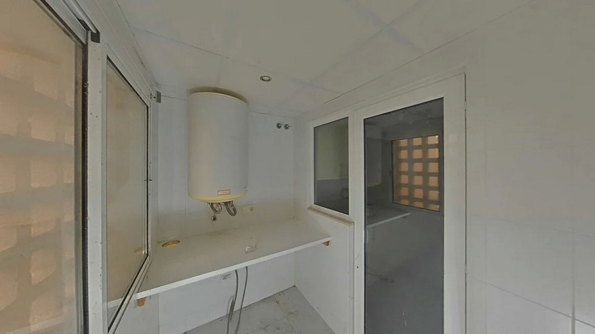 Se vende Apartamento Planta Baja de 3 dormitorios en Costa Del Sol, Málaga, España