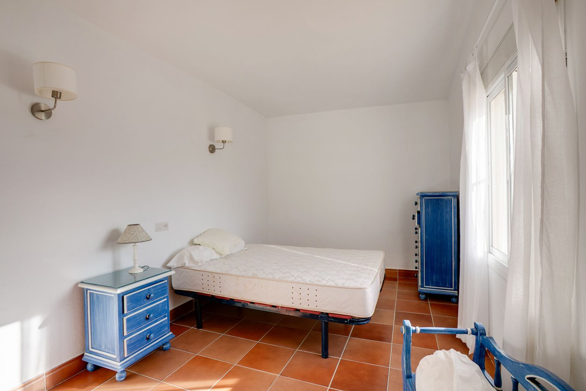 3 Bed Townhouse for sale in Estepona Costa Del Sol, Málaga, Spain