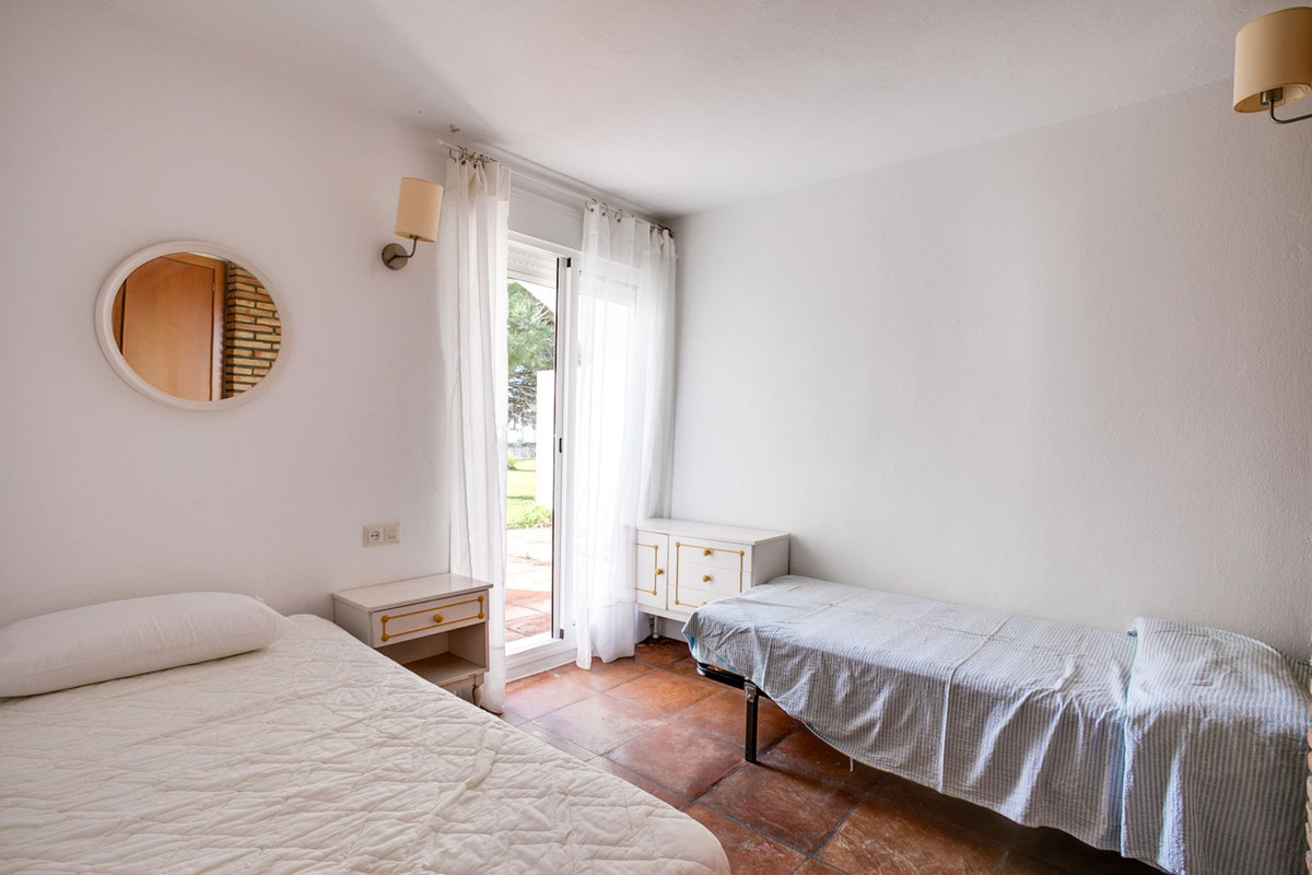 3 Bed Townhouse for sale in Estepona Costa Del Sol, Málaga, Spain