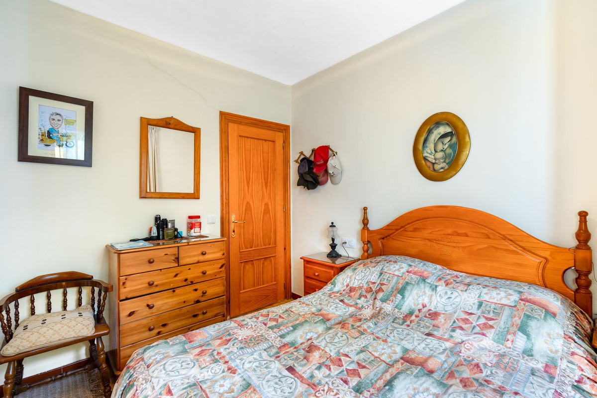 Se vende Finca - Cortijo de 2 dormitorios en Costa Del Sol, Málaga, España