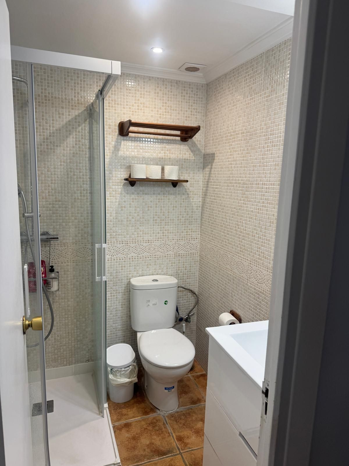 Se vende Apartamento Planta Media de 2 dormitorios en Costa Del Sol, Málaga, España