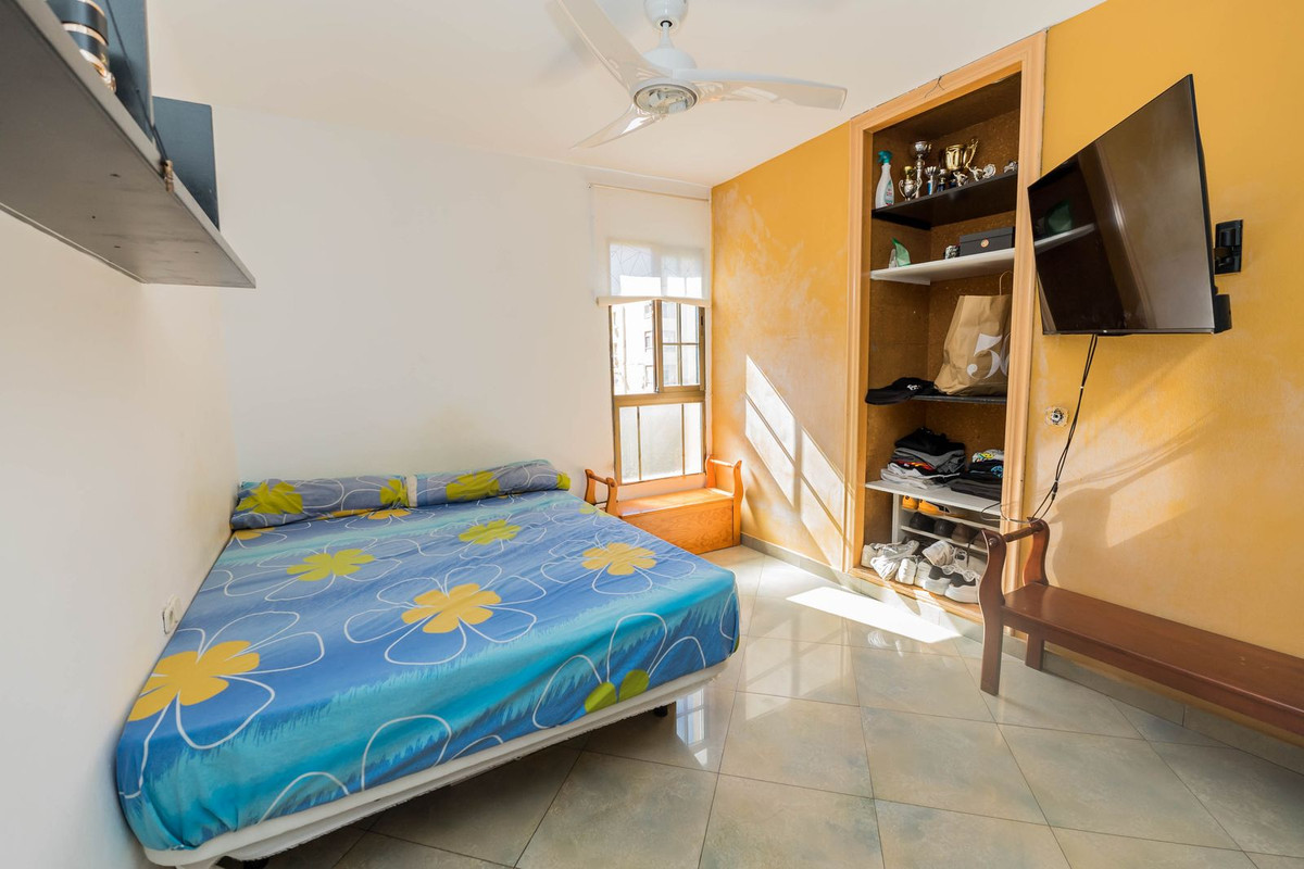 3 Bed Apartment for sale in Marbella Costa Del Sol, Málaga, Spain