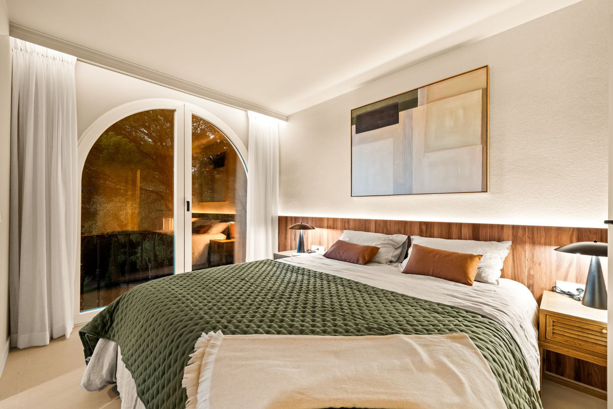 3 Bed Apartment for sale in La Quinta Costa Del Sol, Málaga, Spain
