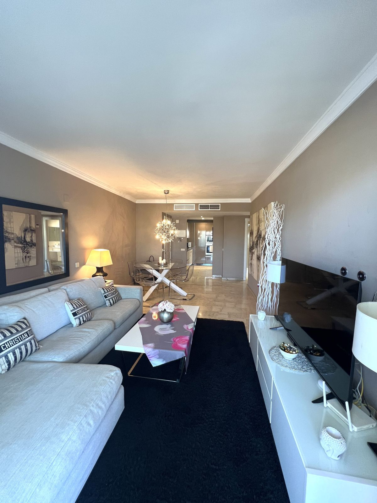 2 Bed Apartment for sale in Puerto Banús Costa Del Sol, Málaga, Spain