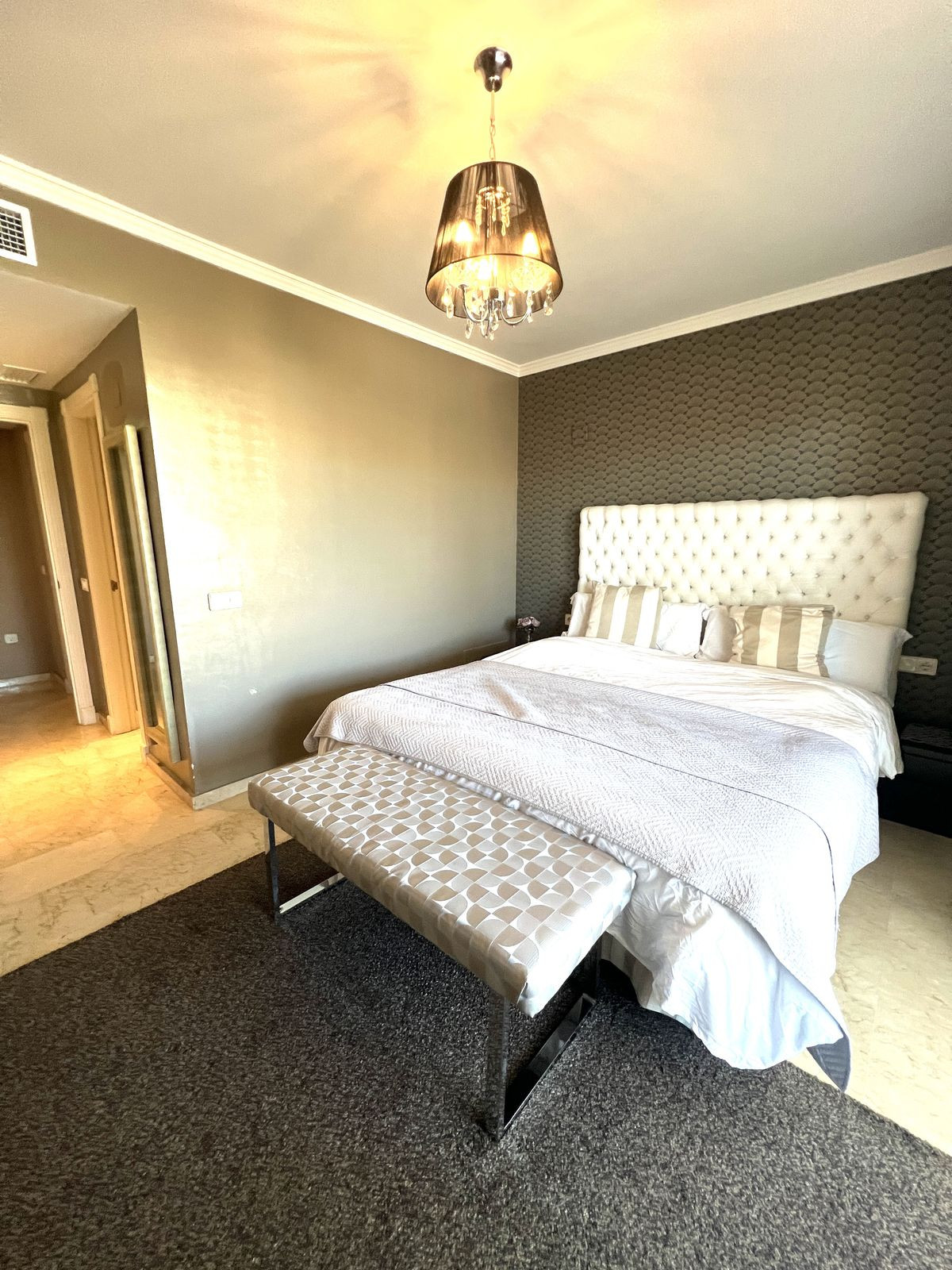 2 Bed Apartment for sale in Puerto Banús Costa Del Sol, Málaga, Spain