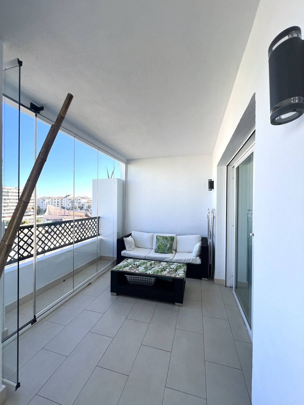 2 Bed Apartment for sale in Puerto Banús Costa Del Sol, Málaga, Spain