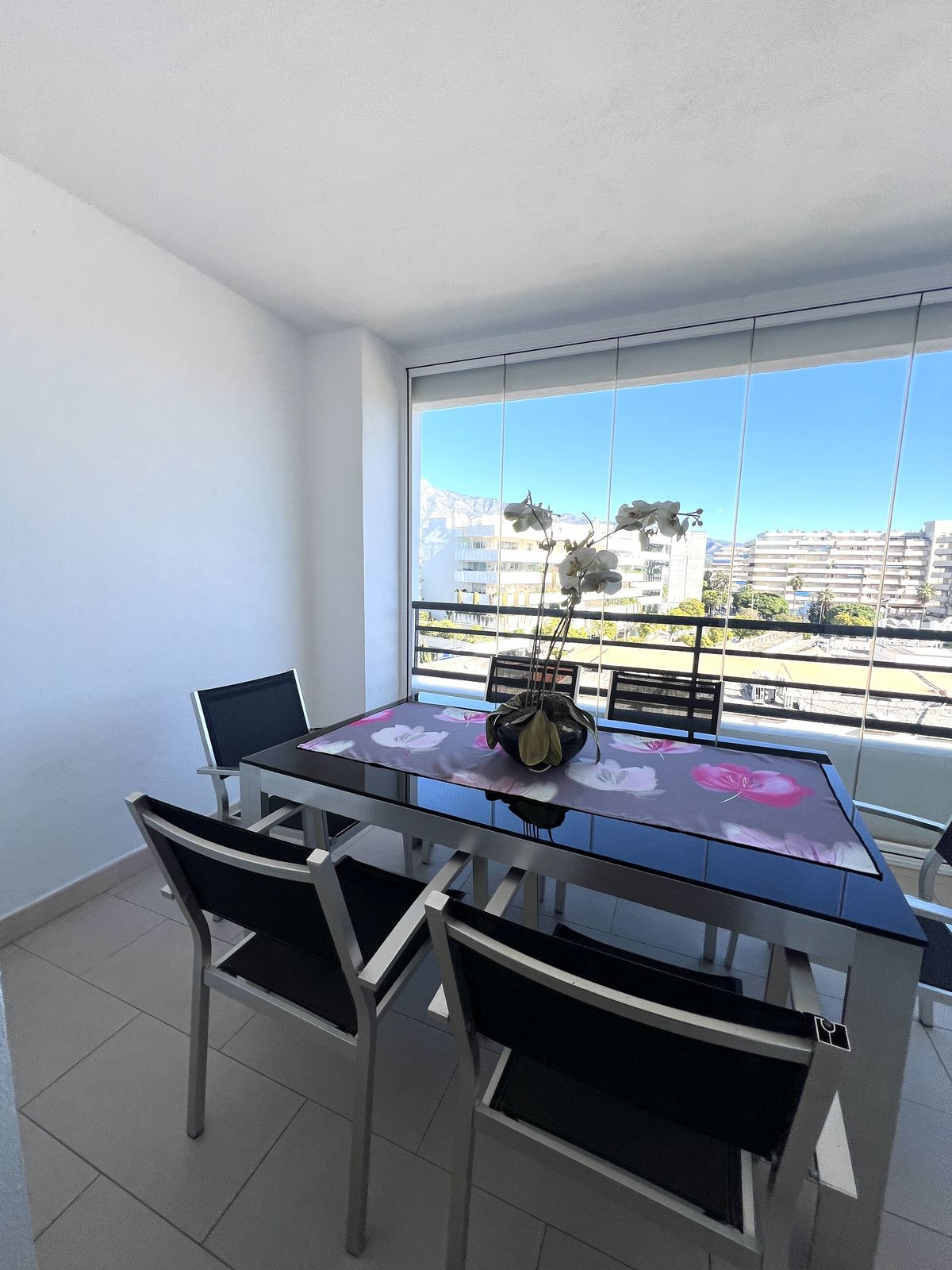 2 Bed Apartment for sale in Puerto Banús Costa Del Sol, Málaga, Spain