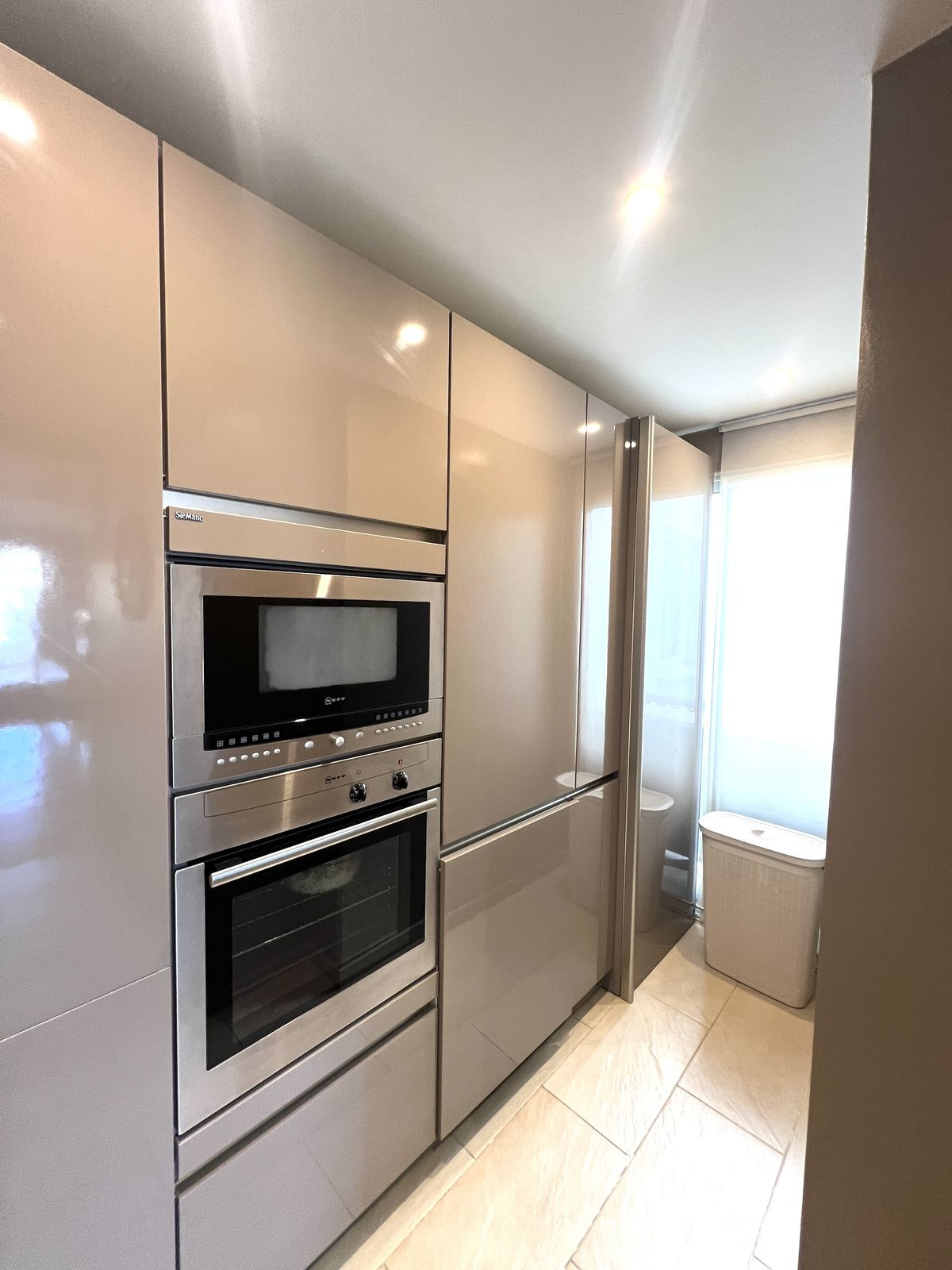 2 Bed Apartment for sale in Puerto Banús Costa Del Sol, Málaga, Spain