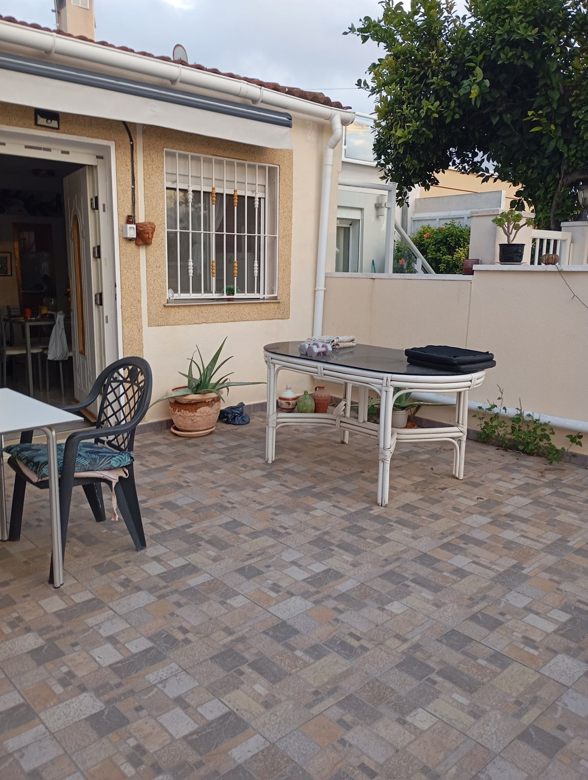 Se vende Bungalow de 2 dormitorios en Costa Blanca, Alicante, España