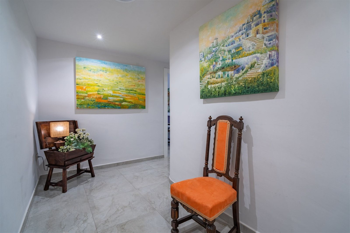 3 Bed Apartment for sale in Malagueta Málaga Ciudad, Málaga, Spain
