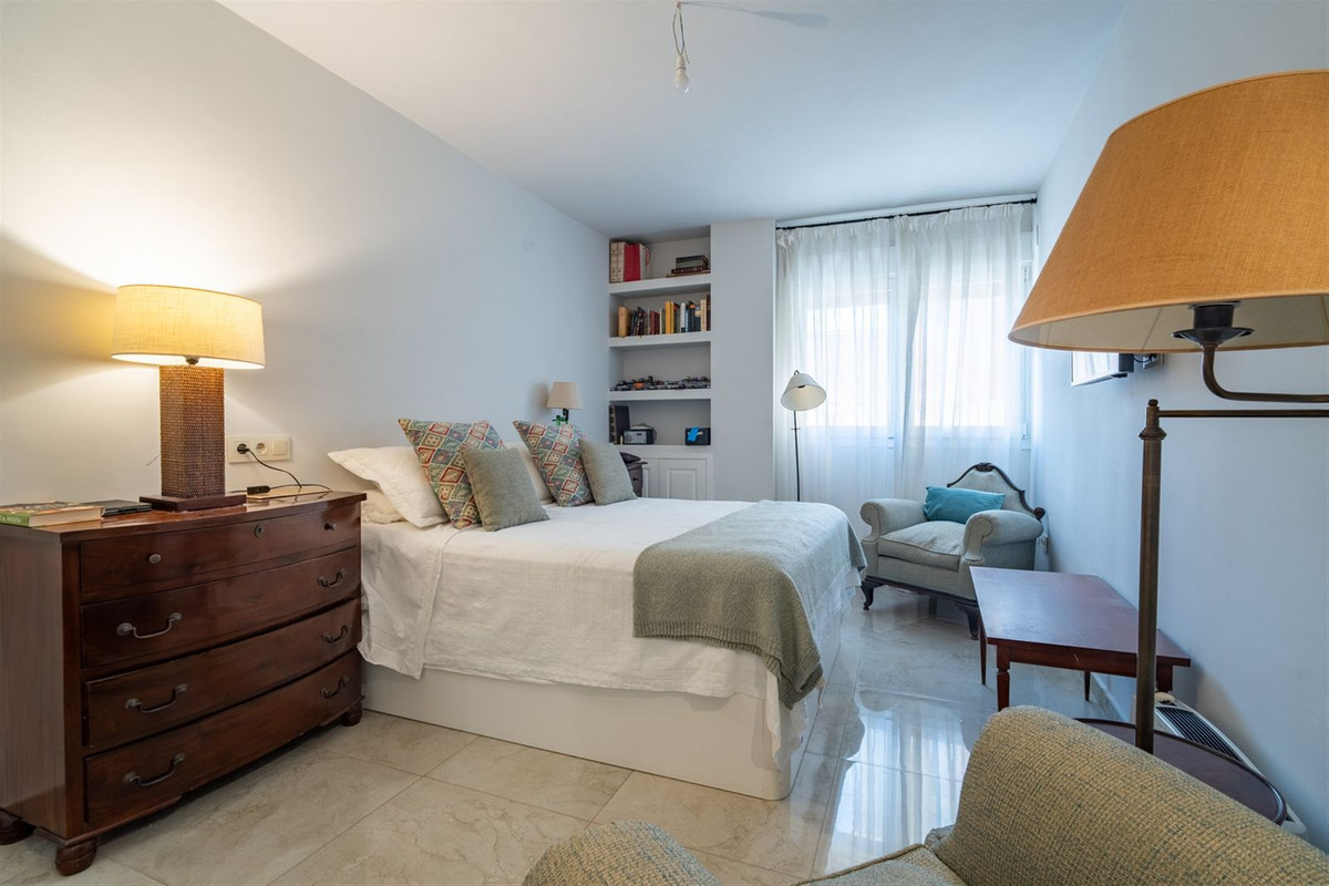 3 Bed Apartment for sale in Malagueta Málaga Ciudad, Málaga, Spain