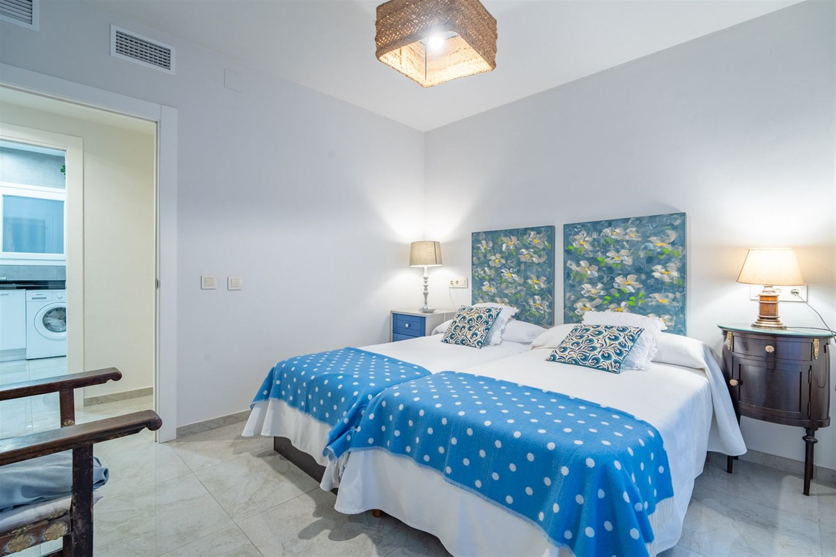 3 Bed Apartment for sale in Malagueta Málaga Ciudad, Málaga, Spain