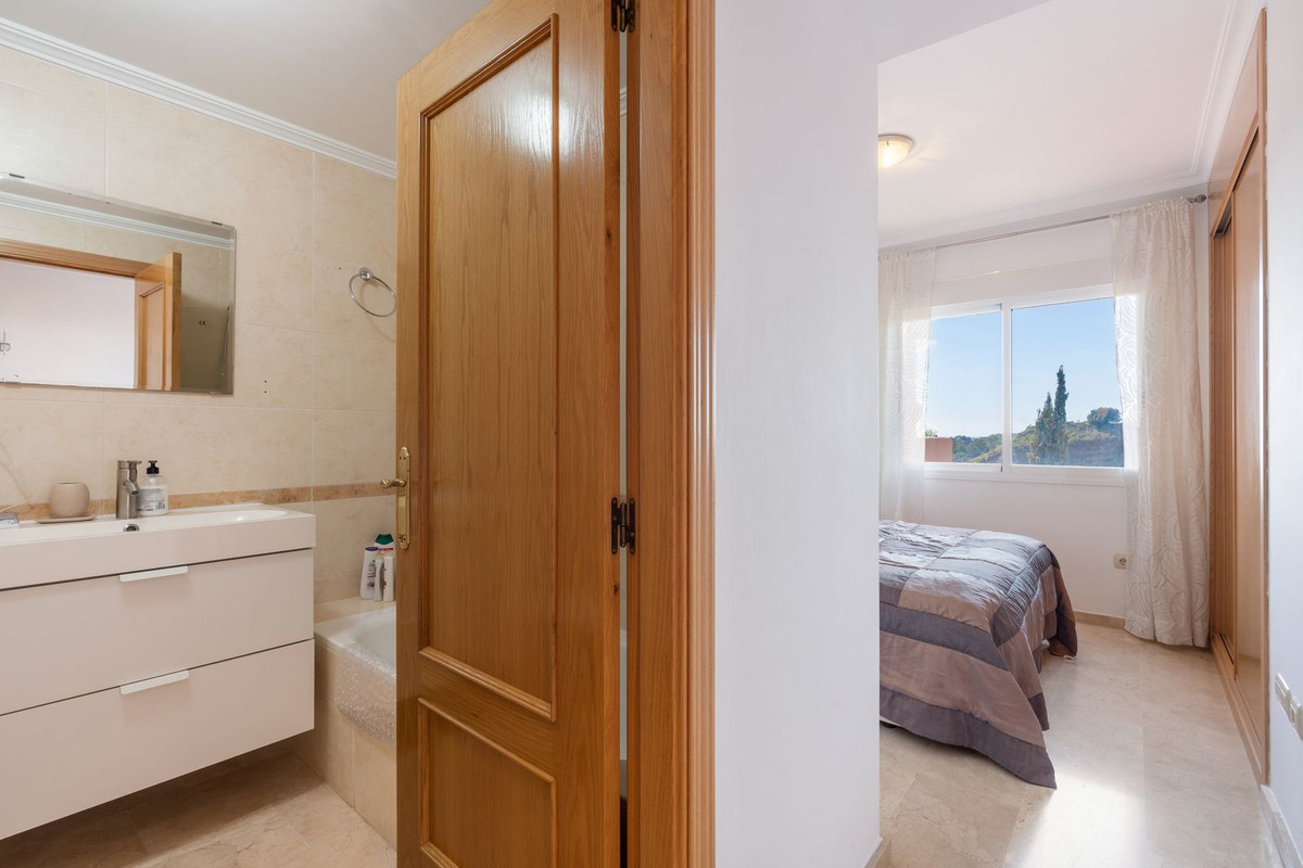 2 Bed Apartment for sale in Riviera Del Sol Costa Del Sol, Málaga, Spain