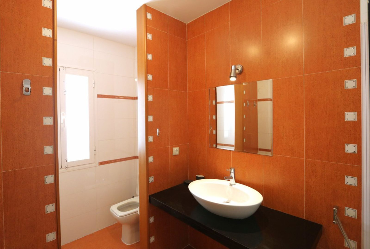 3 Bed Townhouse for sale in Torreblanca Costa Del Sol, Málaga, Spain