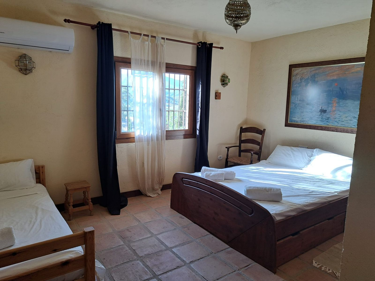 4 Bed Townhouse for sale in Mijas Costa Del Sol, Málaga, Spain