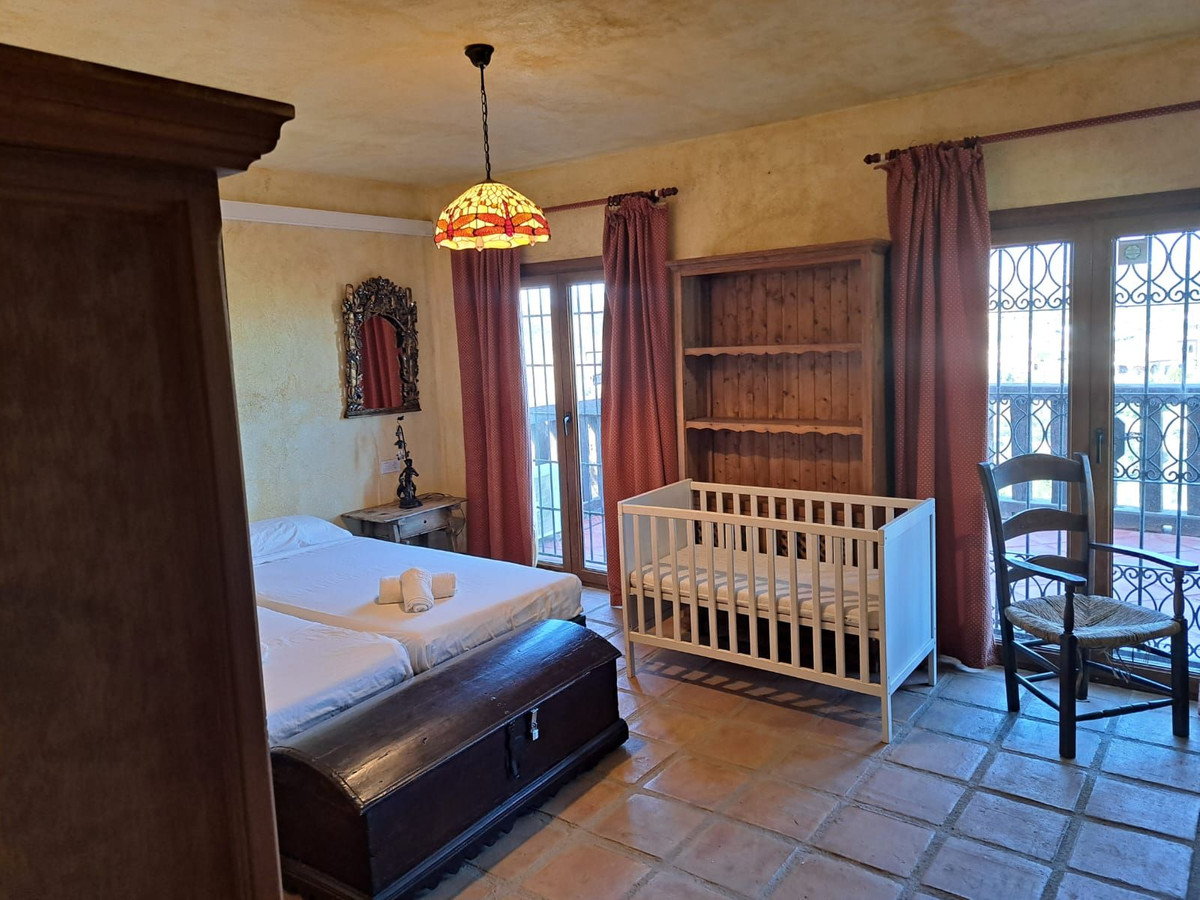 4 Bed Townhouse for sale in Mijas Costa Del Sol, Málaga, Spain