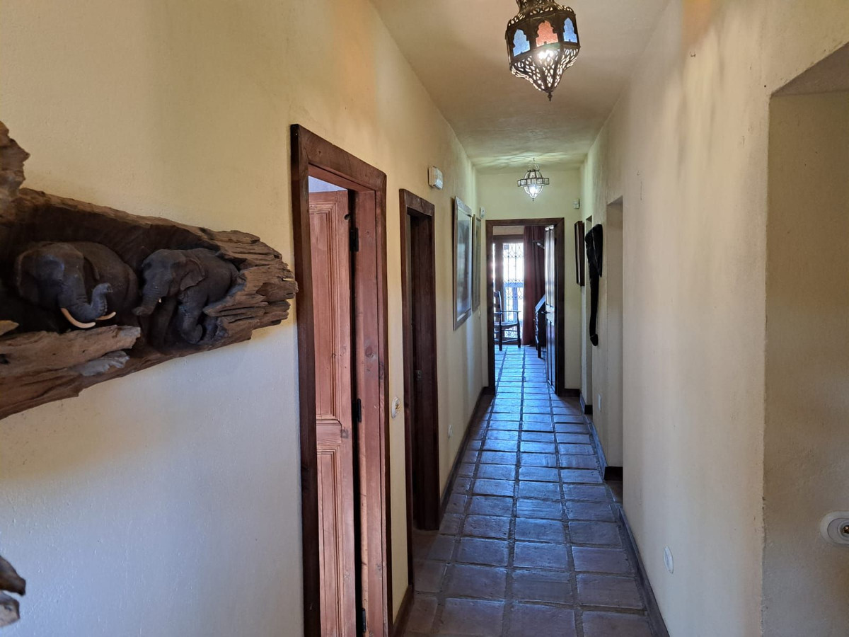 4 Bed Townhouse for sale in Mijas Costa Del Sol, Málaga, Spain