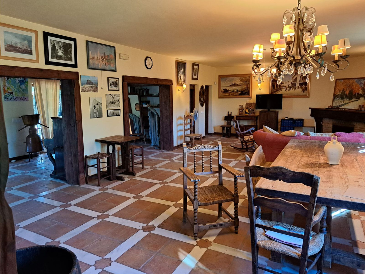 4 Bed Townhouse for sale in Mijas Costa Del Sol, Málaga, Spain