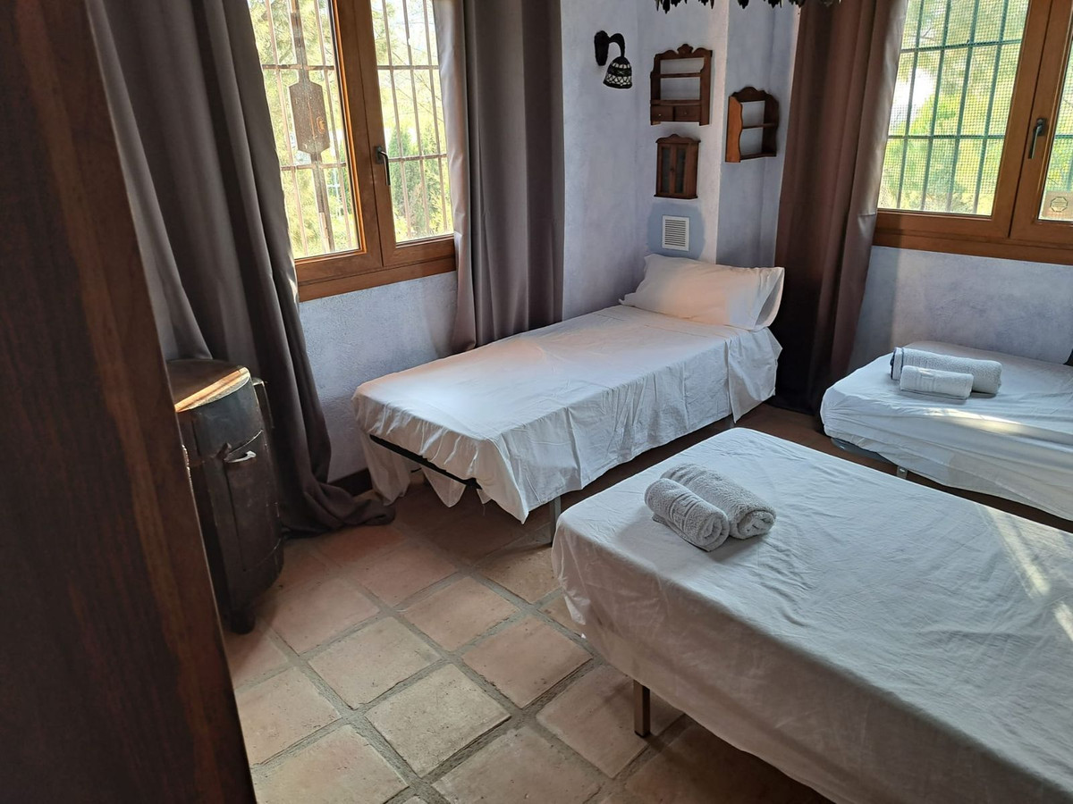 4 Bed Townhouse for sale in Mijas Costa Del Sol, Málaga, Spain