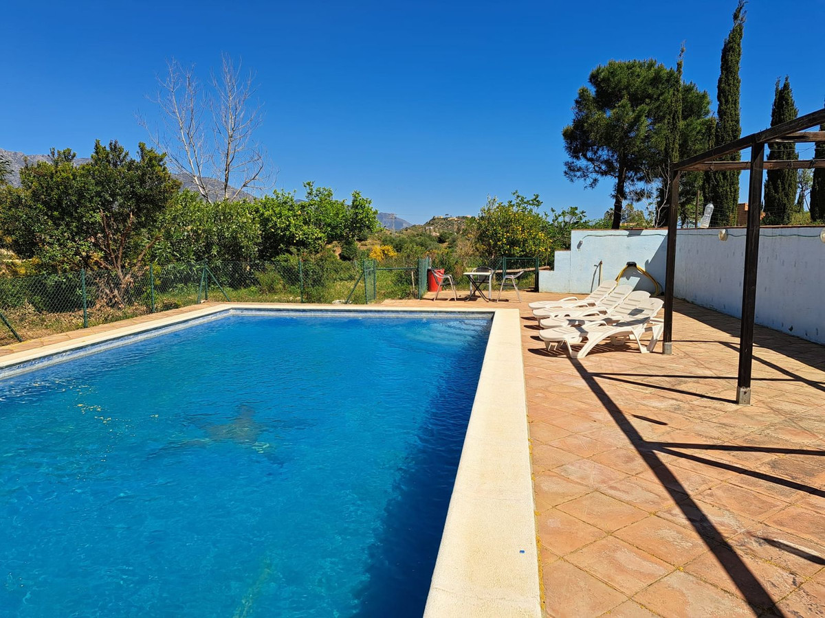 4 Bed Townhouse for sale in Mijas Costa Del Sol, Málaga, Spain