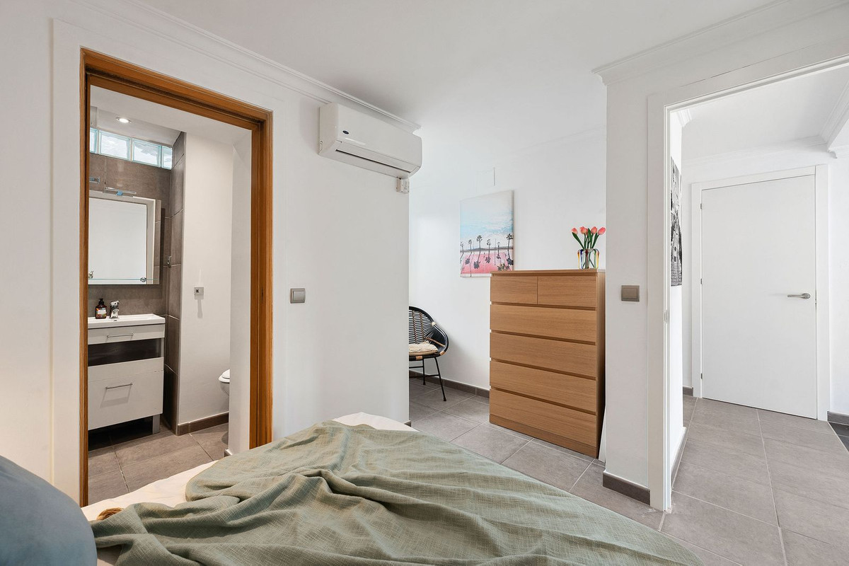 3 Bed Townhouse for sale in Nueva Andalucía Costa Del Sol, Málaga, Spain