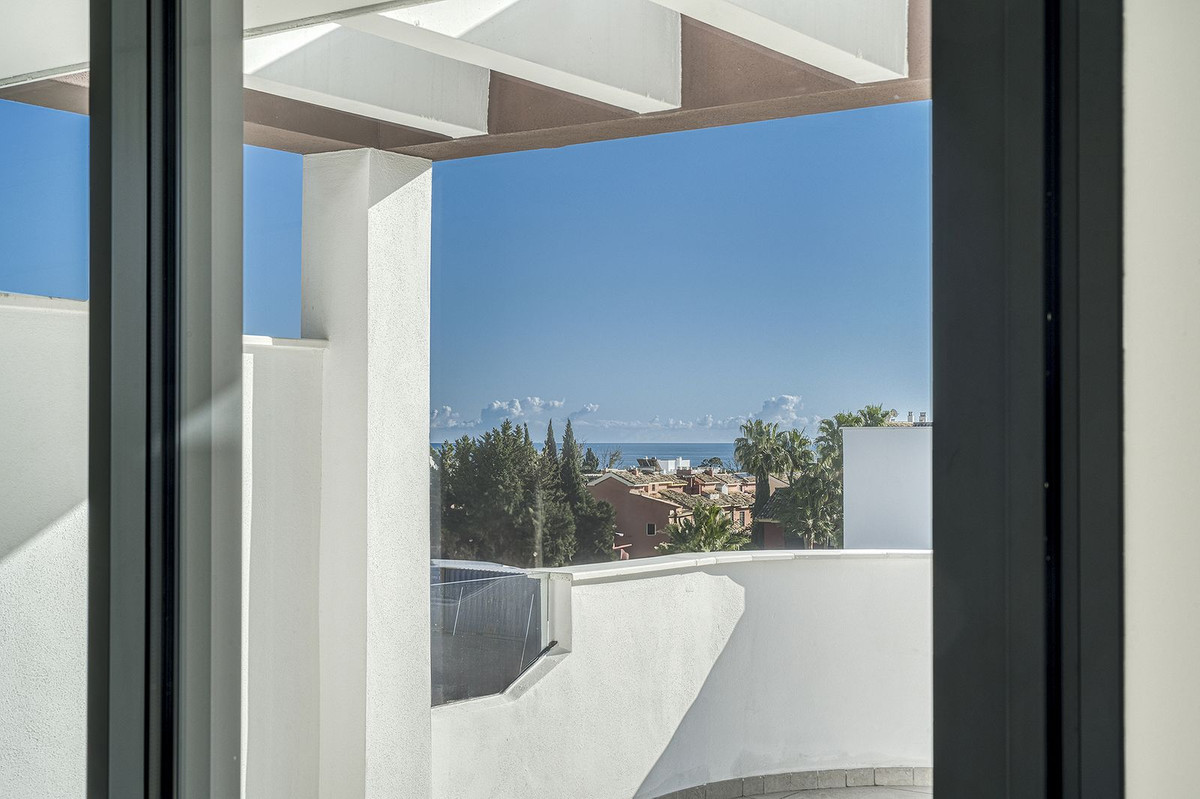3 Bed Apartment for sale in Cancelada Costa Del Sol, Málaga, Spain