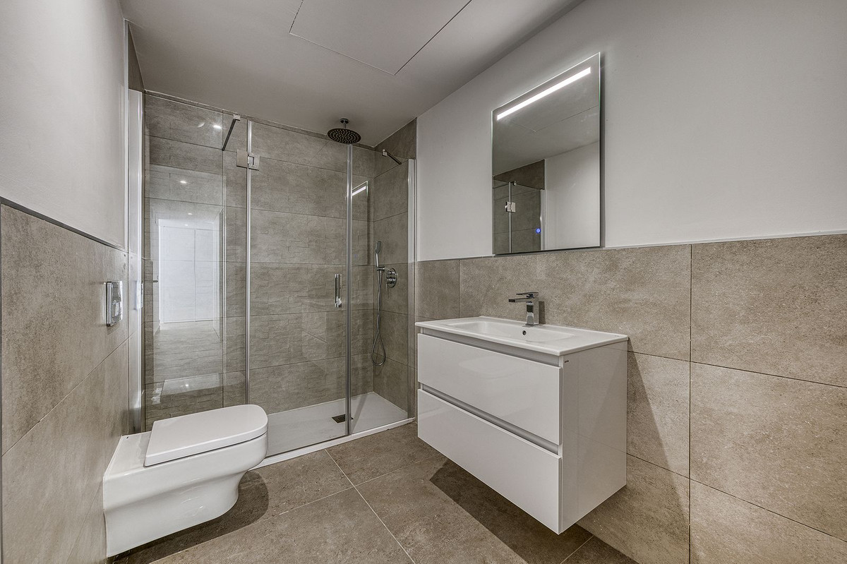 3 Bed Apartment for sale in Cancelada Costa Del Sol, Málaga, Spain