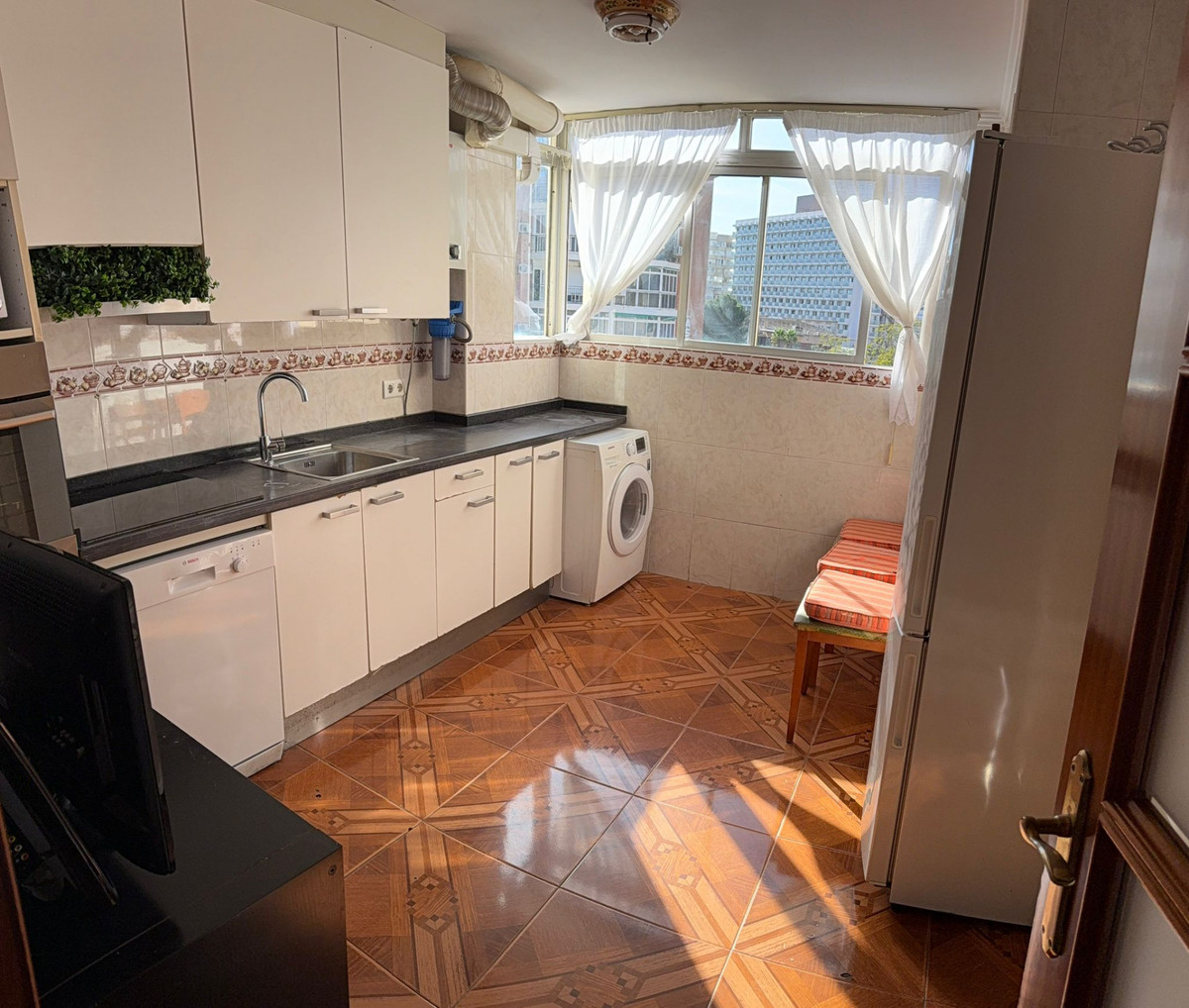 3 Bed Apartment for sale in Torremolinos Centro Costa Del Sol, Málaga, Spain