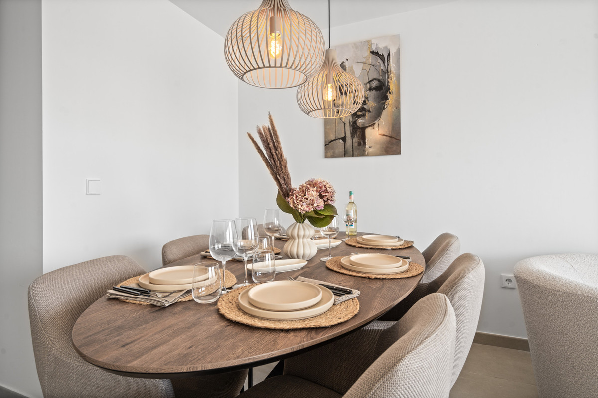 3 Bed Apartment for sale in Estepona Costa Del Sol, Málaga, Spain
