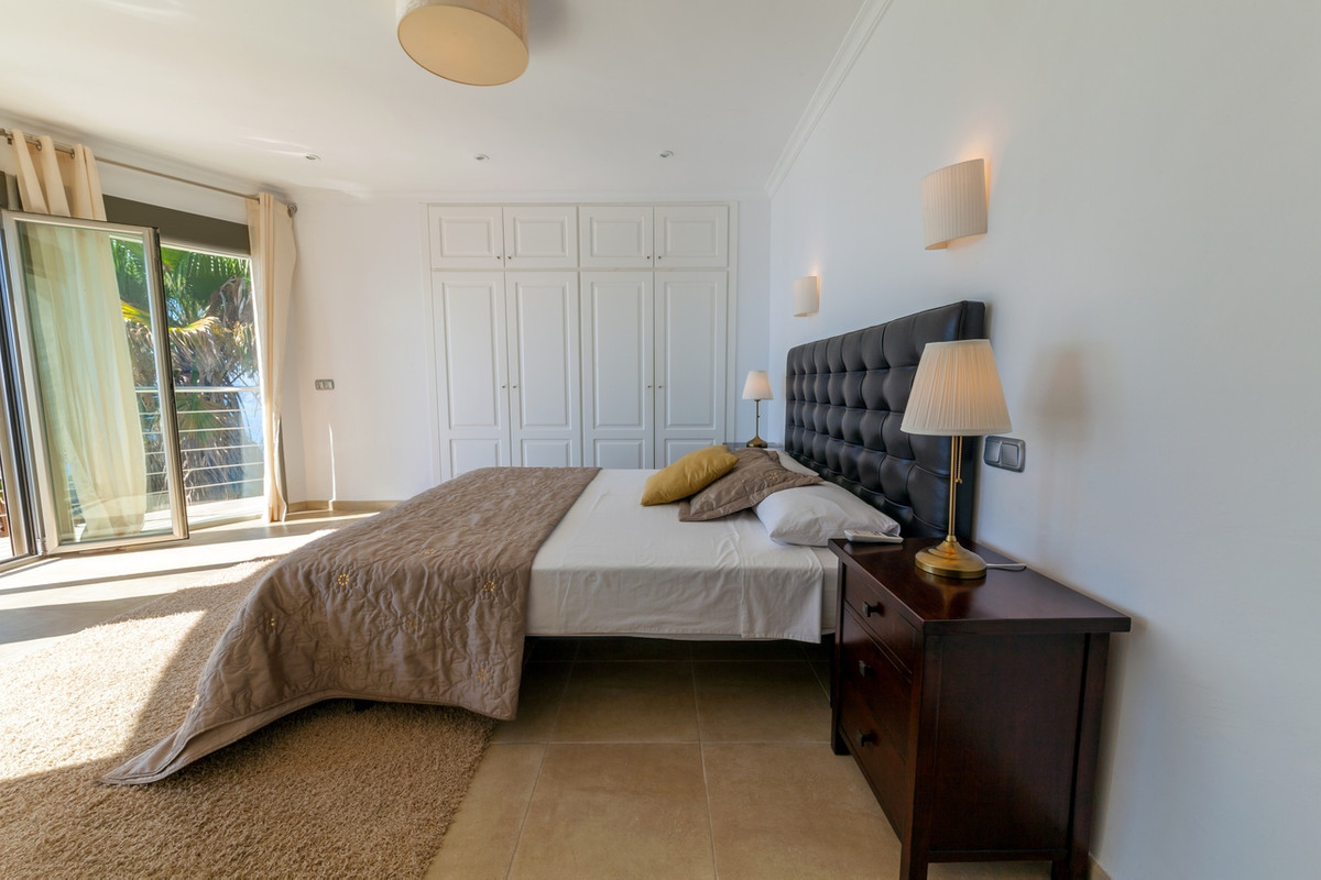 6 Bed Townhouse for sale in Javea Costa Blanca, Alicante, Spain