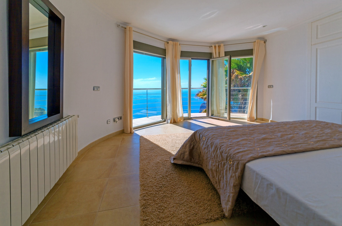 6 Bed Townhouse for sale in Javea Costa Blanca, Alicante, Spain