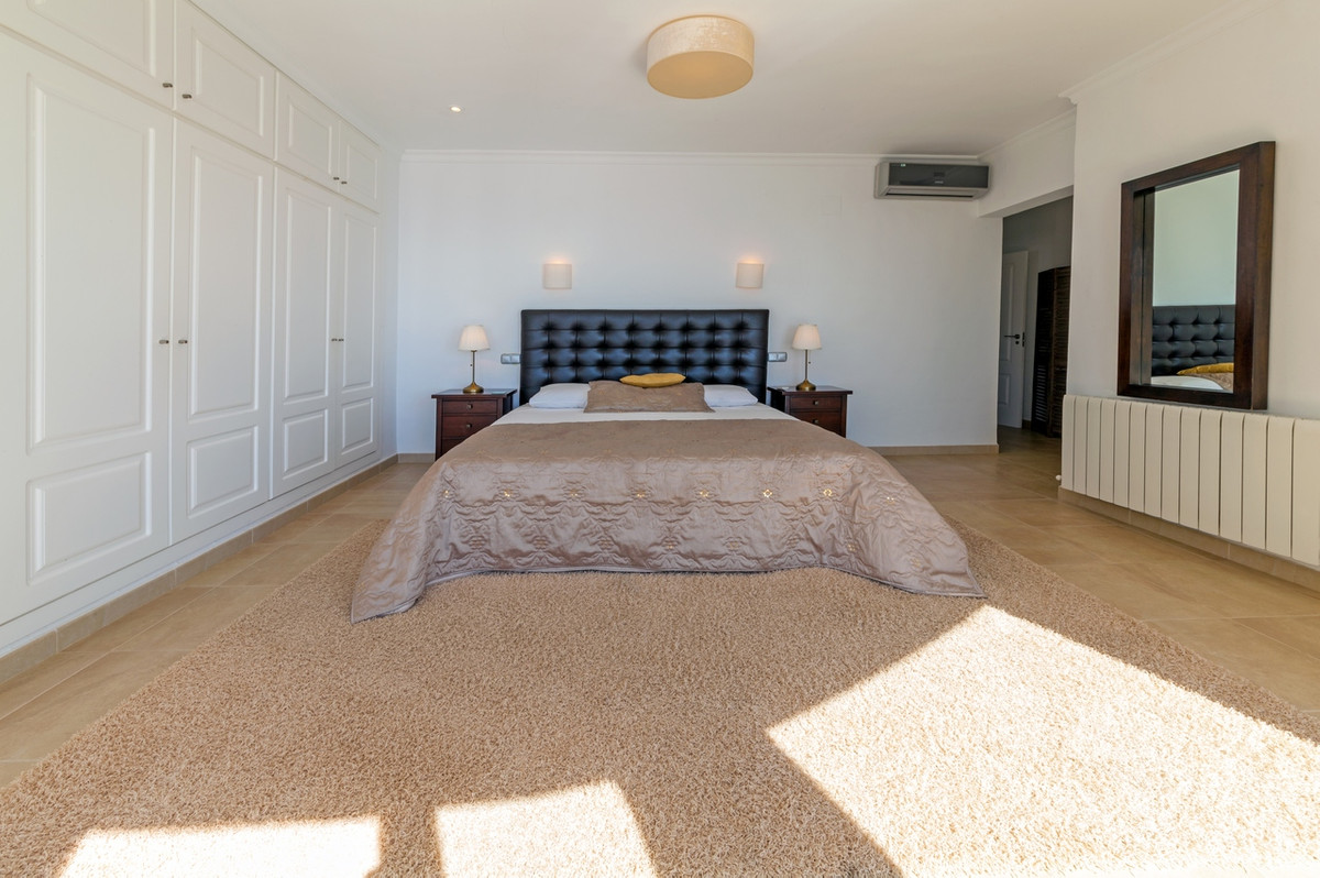 6 Bed Townhouse for sale in Javea Costa Blanca, Alicante, Spain
