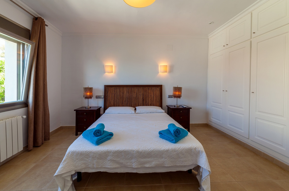6 Bed Townhouse for sale in Javea Costa Blanca, Alicante, Spain