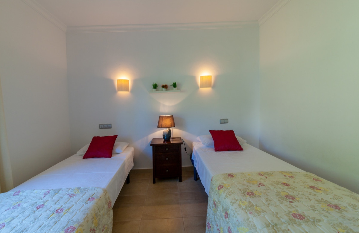 6 Bed Townhouse for sale in Javea Costa Blanca, Alicante, Spain