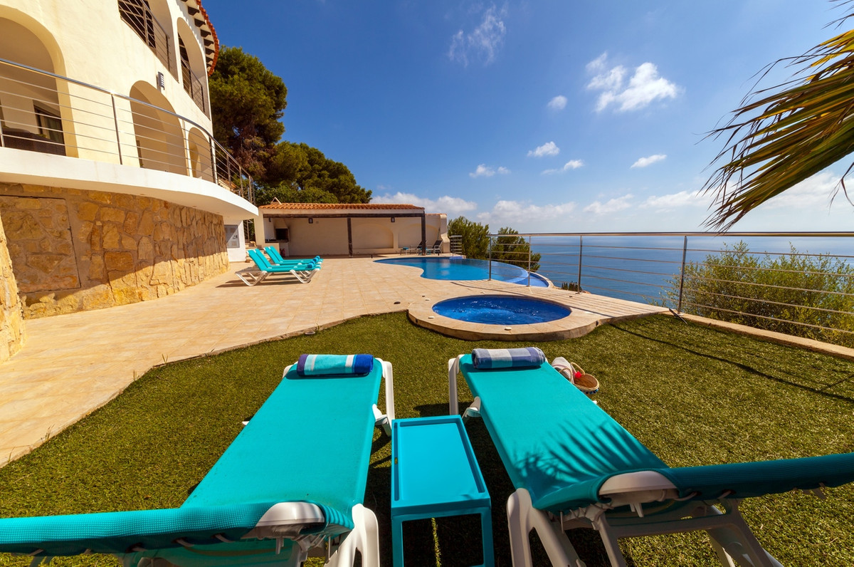 6 Bed Townhouse for sale in Javea Costa Blanca, Alicante, Spain