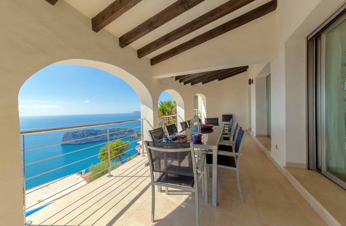 6 Bed Townhouse for sale in Javea Costa Blanca, Alicante, Spain