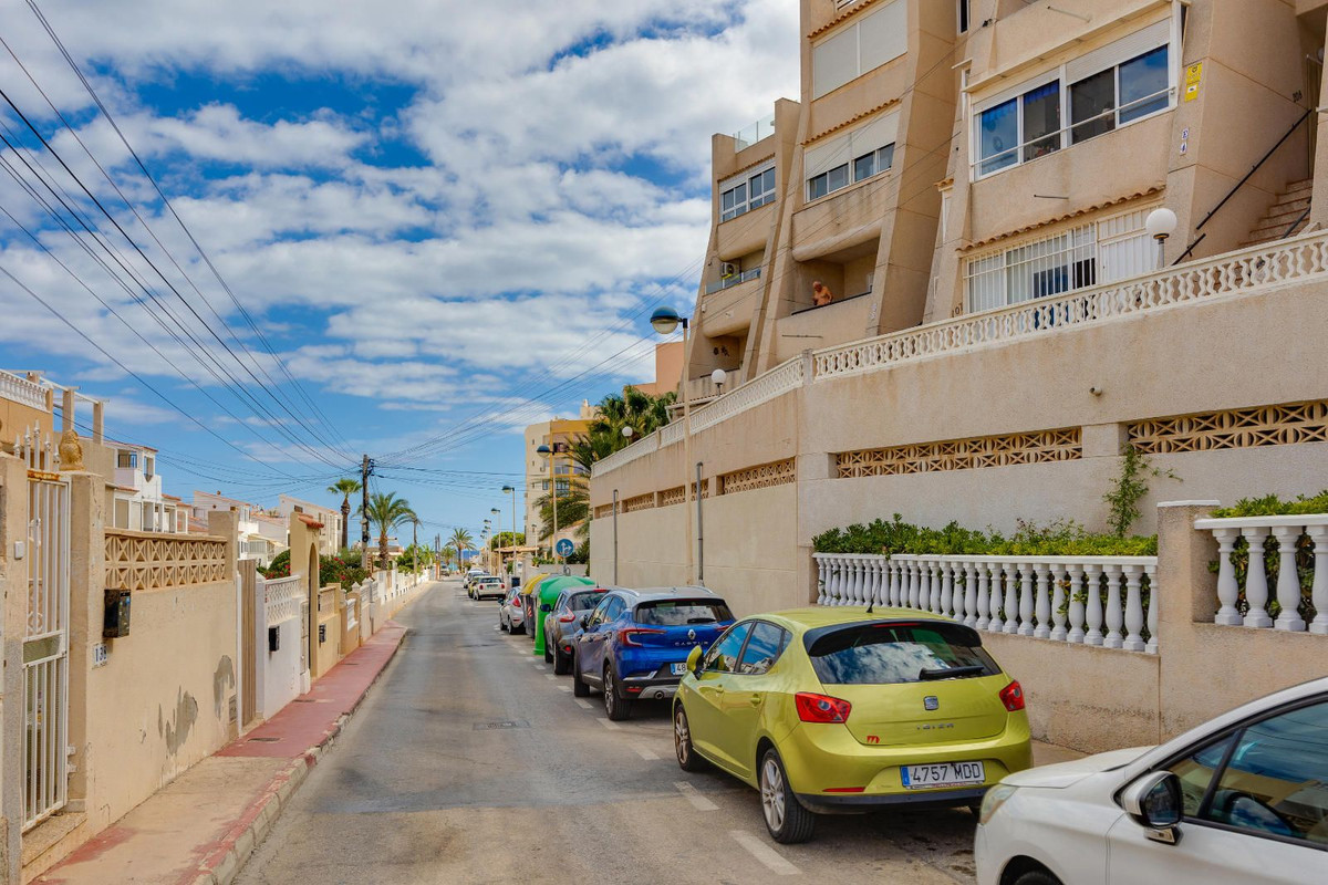 Se vende Apartamento Planta Baja de 1 dormitorios en Costa Blanca, Alicante, España