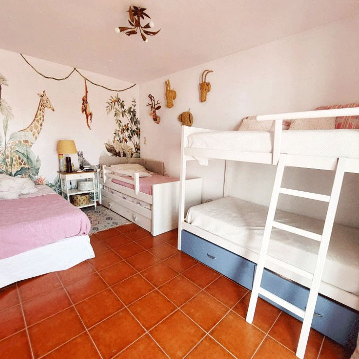 8 Bed Townhouse for sale in Benalmadena Costa Costa Del Sol, Málaga, Spain