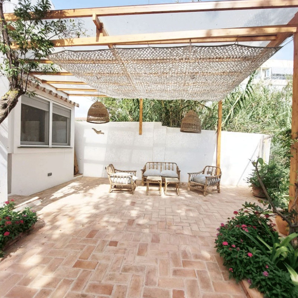 8 Bed Townhouse for sale in Benalmadena Costa Costa Del Sol, Málaga, Spain